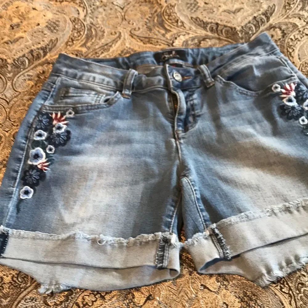 Earl Jeans see pics